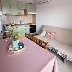 Apartman Cop *