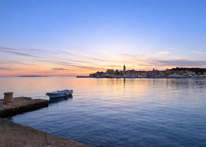 Cop Apartment Banjol